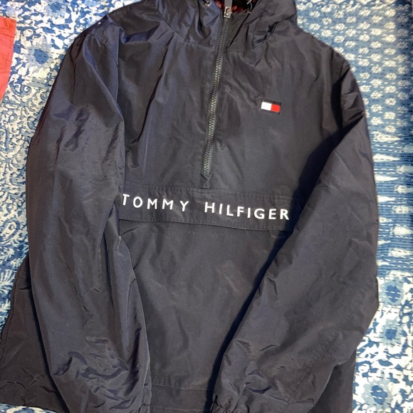 Tommy Hilfiger Taslan popover logo jacket - Picture 3 of 10